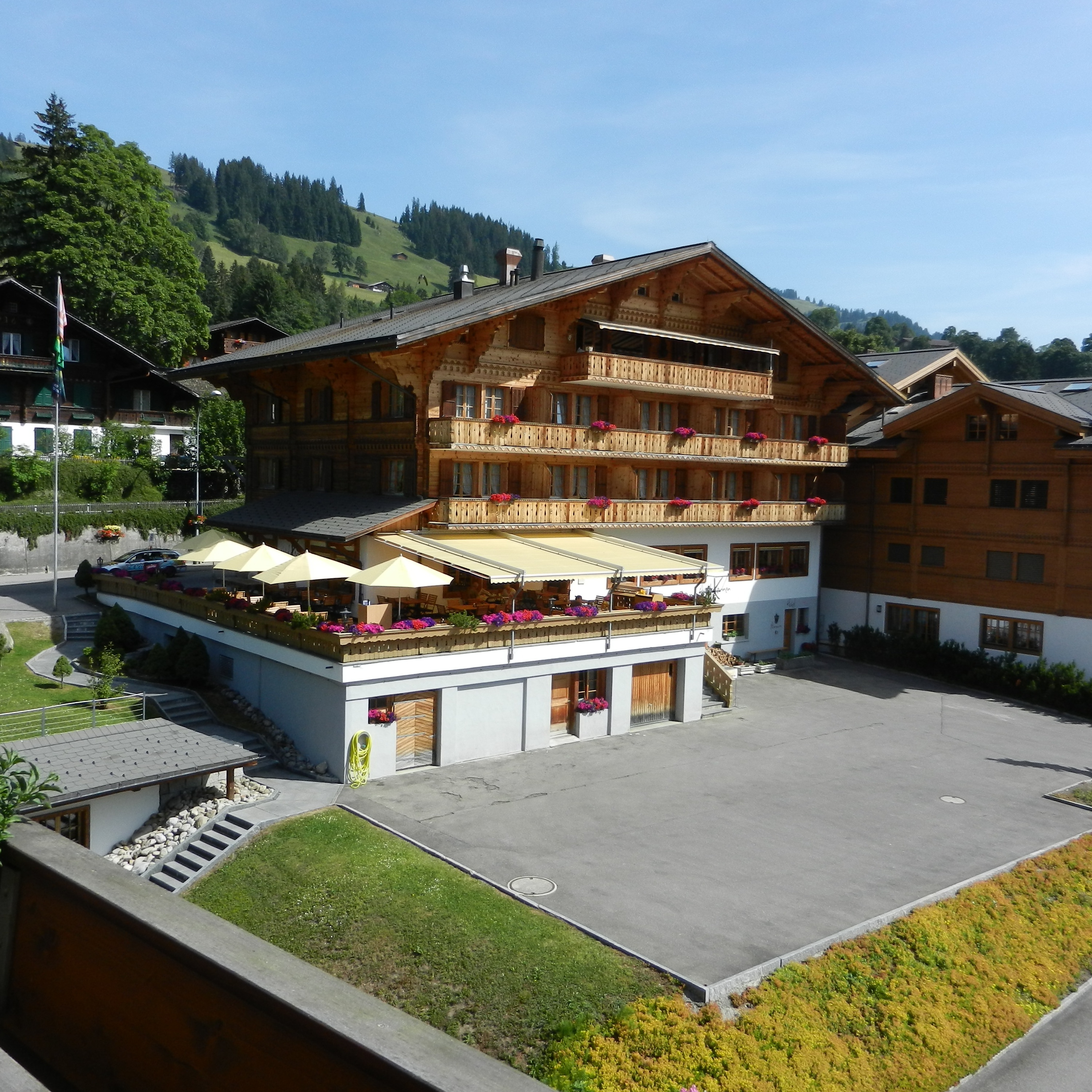 Vollzeitstelle Office-Mitarbeiter / Casserolier